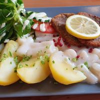 Tagesessen, Seitan Schnitzel mit Schwarzwurzeln at Ich Bin So Frey in Landau