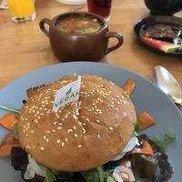 Red Lax Burger at Ich Bin So Frey in Landau