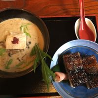 豆乳拉麵+蒲燒茄子壽司 at Vegan Ramen Towzen in Kyoto