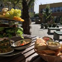 Vegan breakfast for 2 at Shuk in Warsaw