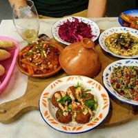 Shared with 4 persons: a little bit of everything at Hummus in Delft