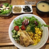 Donburi set at Flourish 元禾食堂 - Yuán Hé ShíTáng in Taipei