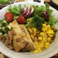 Donburi bowl  at Flourish 元禾食堂 - Yuán Hé ShíTáng in Taipei