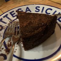 Vegan chocolate cake at FUD in Catania