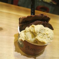 chocolate and pistachio  at Amorino - 아모리노 서울점 in Seoul