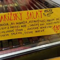 The ingredients of Parížský šalát (peas, veg bio mayo, rapeseed oil, sea salt, brown rice syrup, apple cider vinegar, soya protein, lemon juice, mustard seed, soya ham, black  at AkoRepa in Presov