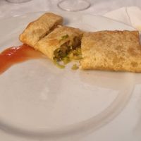 Spring roll with sweet and sour sauce at Li & Liu Mei Si Cheng in Sintra