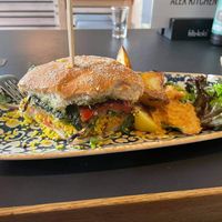 Veganer Burger at Alex Kitchen in Husum