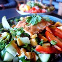 'Chicken' bowl with vegan chikn pieces at Alex Kitchen in Husum