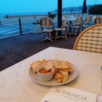 Starter for free at Le Phenicia in Antibes
