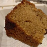 Orange cake at La Esquina Vegana in Heredia