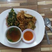 tempura vegies with rice at Jai Mai Jumjay in Chiang Mai