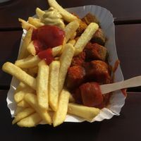 Vegan Currywurst 🥰 at Curry at the Wall - Food Stand in Berlin