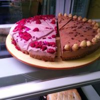 Raw Cakes! Raspberry + Hazelnut Nutella at Soy Division in Glasgow