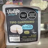 Queso campesino vegano / vegan campesino style cheese  at Frambuesa Pastelería Vegan in Bogota