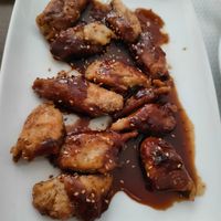 Pollo teriyaki vegano at La Pascuala in Madrid