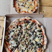 Small and family size pizza at Bella Sydhavn Pizzeria in Copenhagen