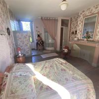 La chambre familiale avec deux autres pièces  at La Cure du Maine Charles in Birac