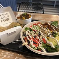 Quinoa salad, Caesar Chick’n Wrap,  Mac n’ Cheeze  at Beatnic - Flatiron in New York City