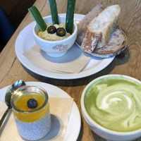 Small hummus plate for 350¥ (background) at Le Pain Quotidien - Shibakouen in Tokyo