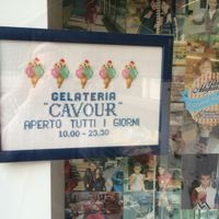 Sign at Gelateria Cavour in Pordenone