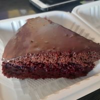 Delicioso pastel vegano at India Mandala in Mexico City