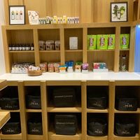 Storefront at Pressed Juicery in Honolulu