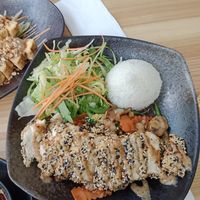 Rice bowl with tofu, veggies and sesame hoisin sauce at Chay Umi in Berlin