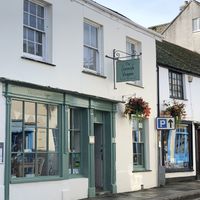 Fabulous food, great atmosphere and reasonably priced. We had the mushrooms on toast and a cappuccino which was beautiful. High recommend at The Cornish Vegan in Truro