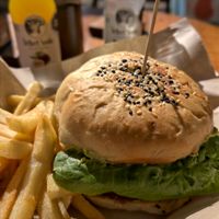 Vegan burger at Mango y Chile in Bacalar