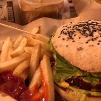 Classic hamburger at Mango y Chile in Bacalar