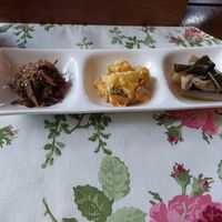 Appetizers at Flowerish in Nara