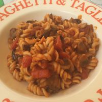 build your own pasta  at Ateliê 47 in Silves