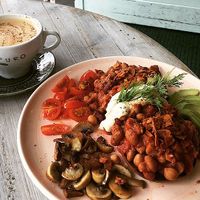 Bagel & beans at Paradise Plantbased in North West London
