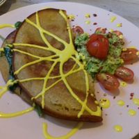 Spinach omelette at Paradise Plantbased in North West London