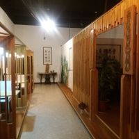 Interior of a la carte restaurant above the Su Qing Chun Vegan buffet. at Sù QīngChún 素清纯 - Shixin S Rd in Hangzhou