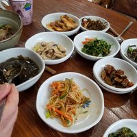 Side dishes at Jayeonneuro in Jeju