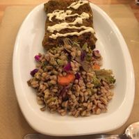 Pastel de puerro + acompañamiento at Organic's in Sevilla