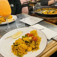 Then they leave the pan for you for seconds   at Gusto Ristobar in Sevilla