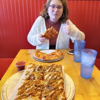 My niece eats like 3 things, and she was cool with this.  I had a killer vegan pizza I didn't have to share. at Pie-Sci in Detroit