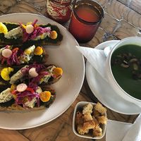 Spinach soup with mushrooms and pesto/cashew cheese bruschetta  at Tandana in Quito
