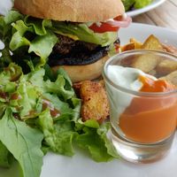 The hamburger dish at Tandana in Quito