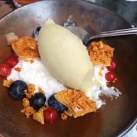 Coconut pudding with icecream and honeycomb at BROEI in Utrecht