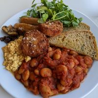 Vegan full English breakfast at The Canvas: Shoreditch in East London