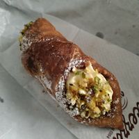 cannolo at Bar Dolcezza in Catania
