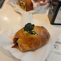 Vegan pizza and arrancini at Bar Dolcezza in Catania