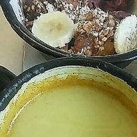Acaibowl (entamé!) et Golden latte at Wild & The Moon - Wild Lab Gravilliers in Paris