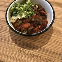 Chili sin carne at Wild & The Moon - Wild Lab Gravilliers in Paris