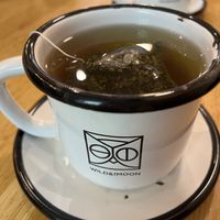 Green tea with mint  at Wild & The Moon - Wild Lab Gravilliers in Paris