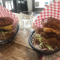 Burgers 💚 at Mooshies in East London